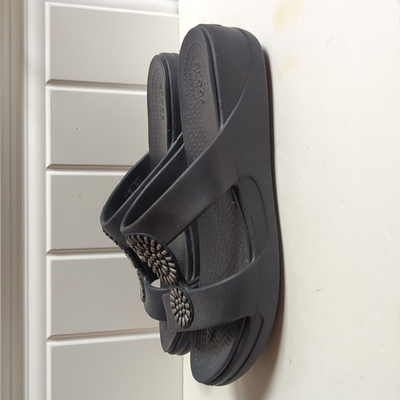 Crocs NWT Dual Comfort Sandal in 8 Wide. - Picture 4 of 6